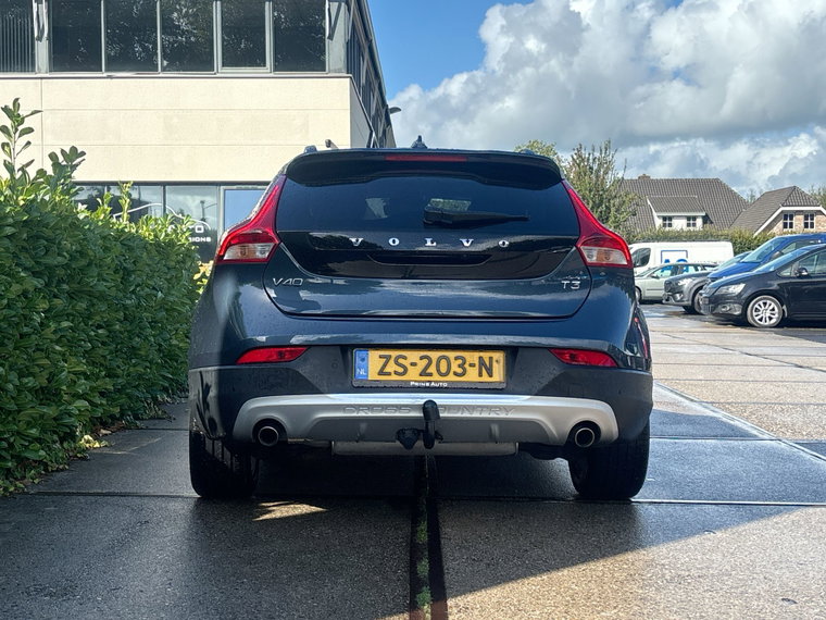 Vehicle Image 24