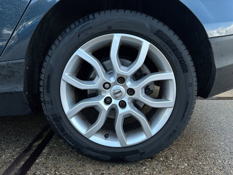 Vehicle Image 39