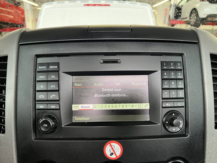 Vehicle Image 38