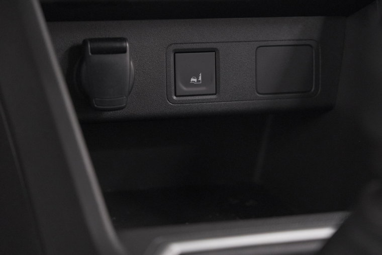 Vehicle Image 45