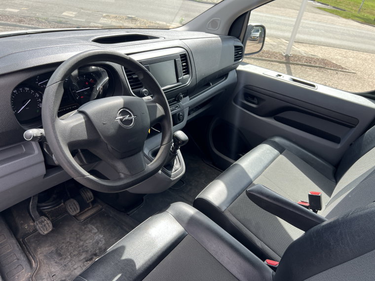 Vehicle Image 27