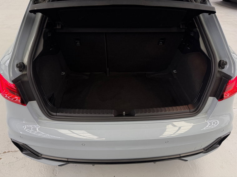 Vehicle Image 37
