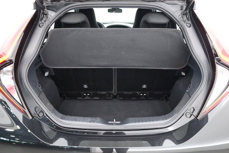 Vehicle Image 30
