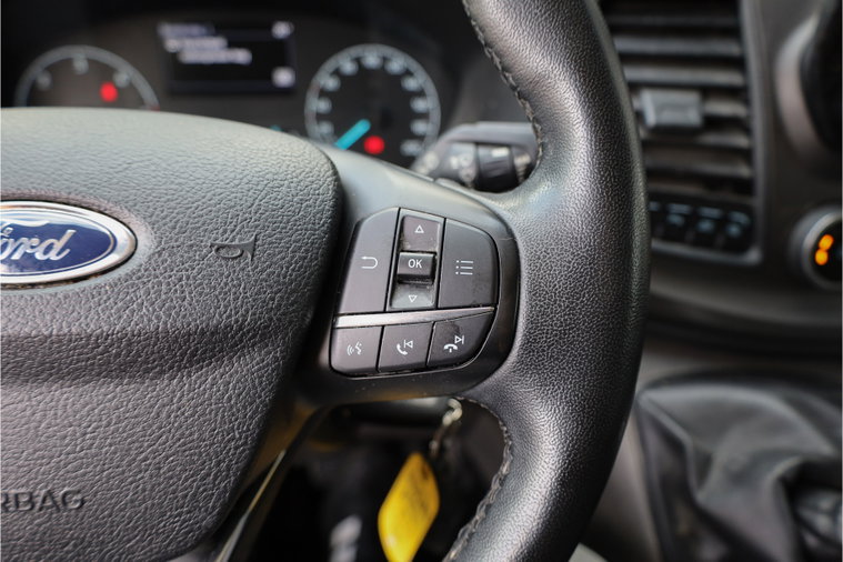 Vehicle Image 22