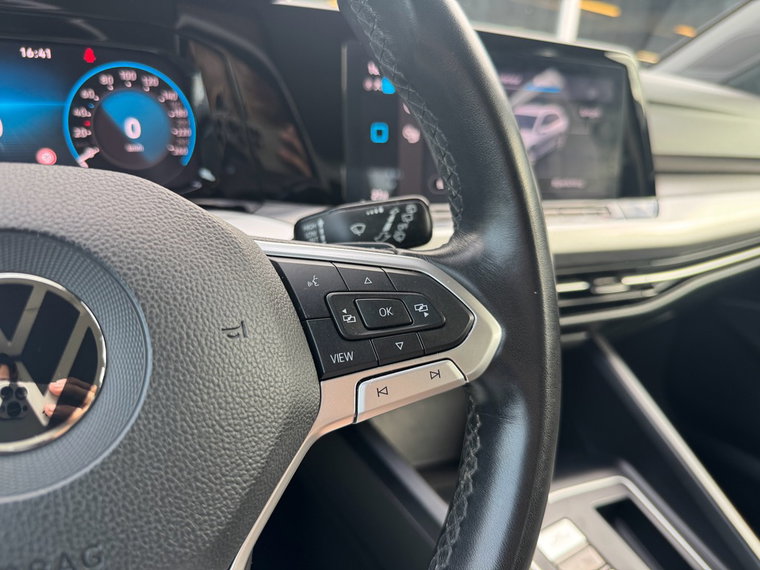 Vehicle Image 39
