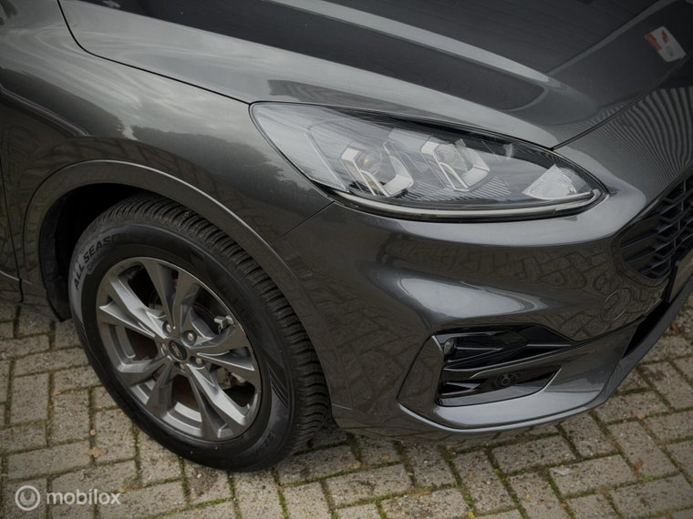 Vehicle Image 23