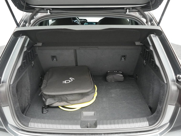 Vehicle Image 45