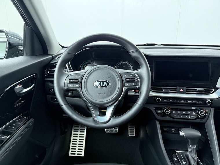 Vehicle Image 38