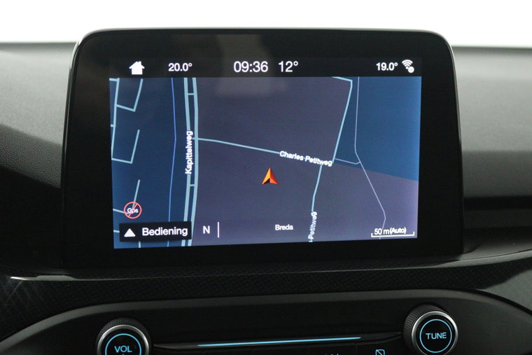 Vehicle Image 17