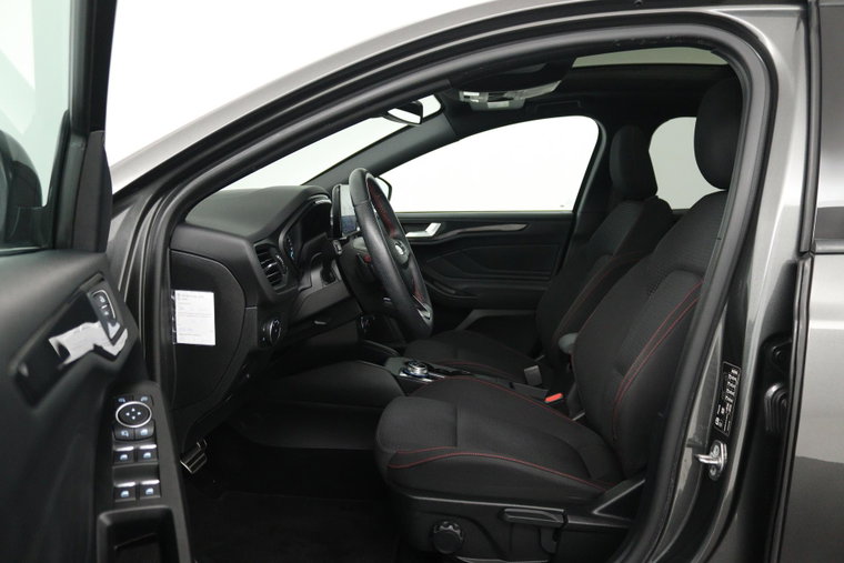 Vehicle Image 22