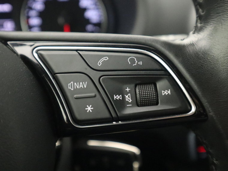 Vehicle Image 40