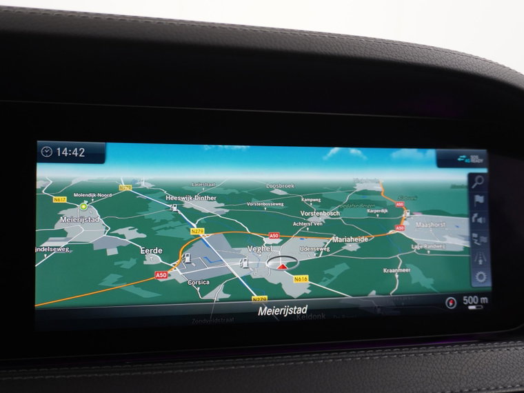 Vehicle Image 36