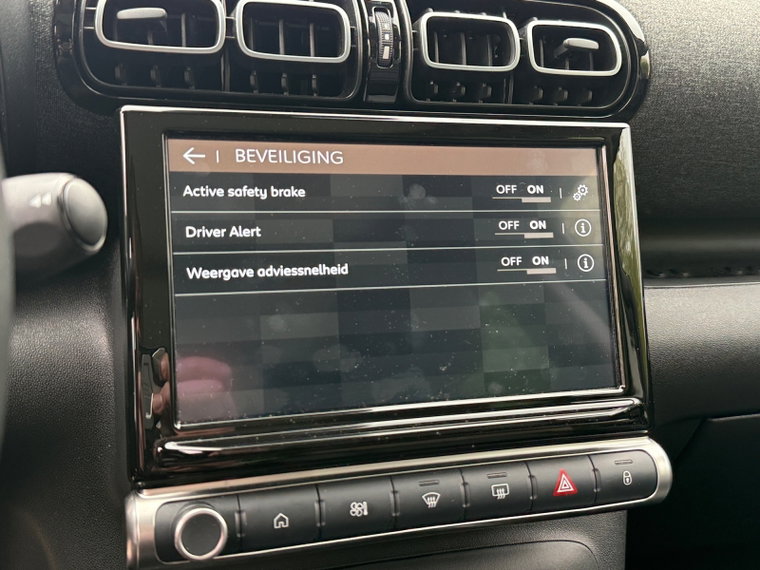 Vehicle Image 39