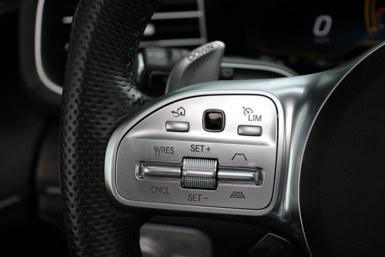 Vehicle Image 28