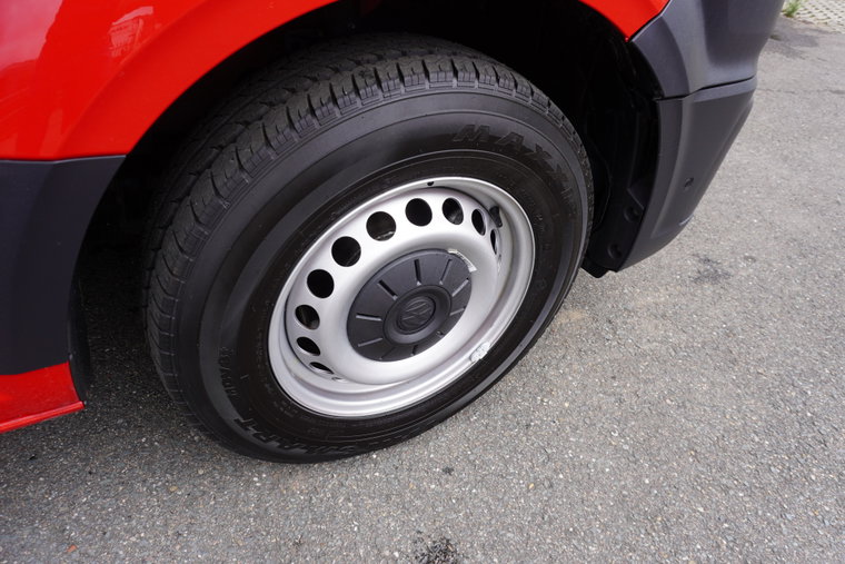 Vehicle Image 23