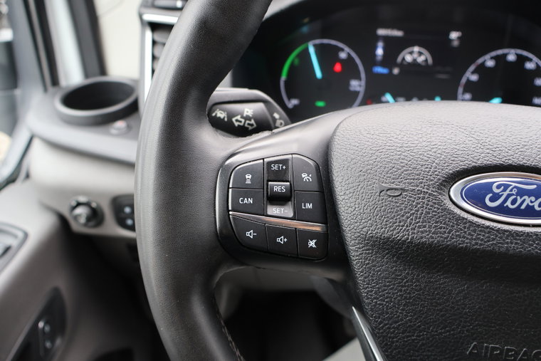 Vehicle Image 22