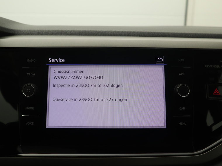 Vehicle Image 22