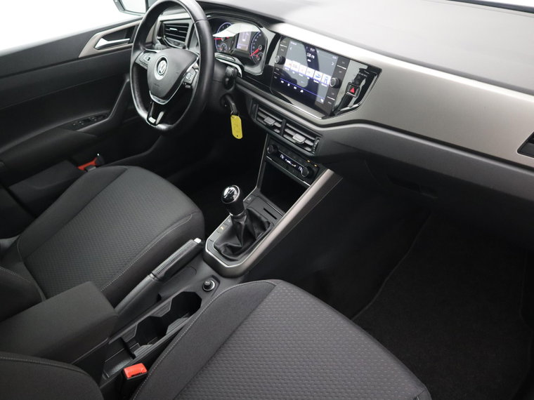 Vehicle Image 35