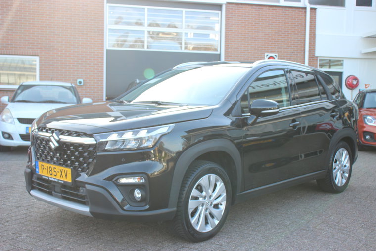 Vehicle Image 12