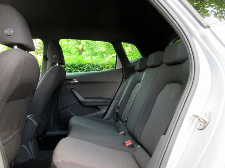 Vehicle Image 15