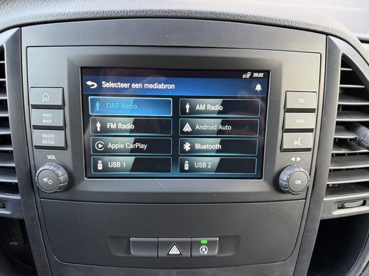 Vehicle Image 45