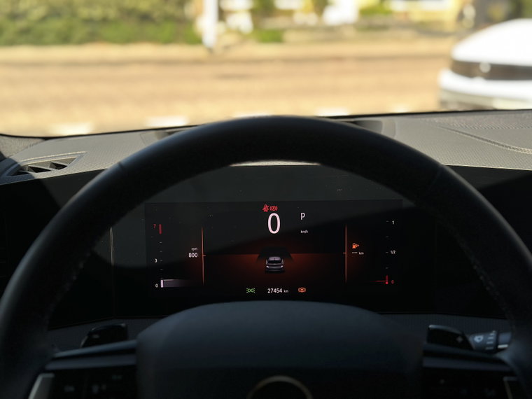 Vehicle Image 22