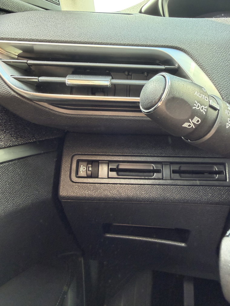 Vehicle Image 41