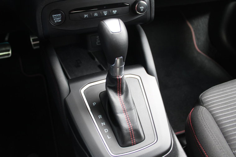 Vehicle Image 21