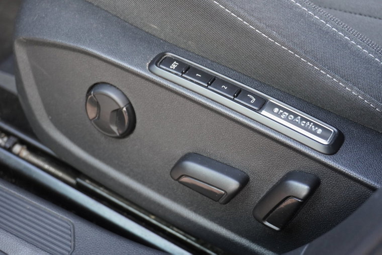 Vehicle Image 27