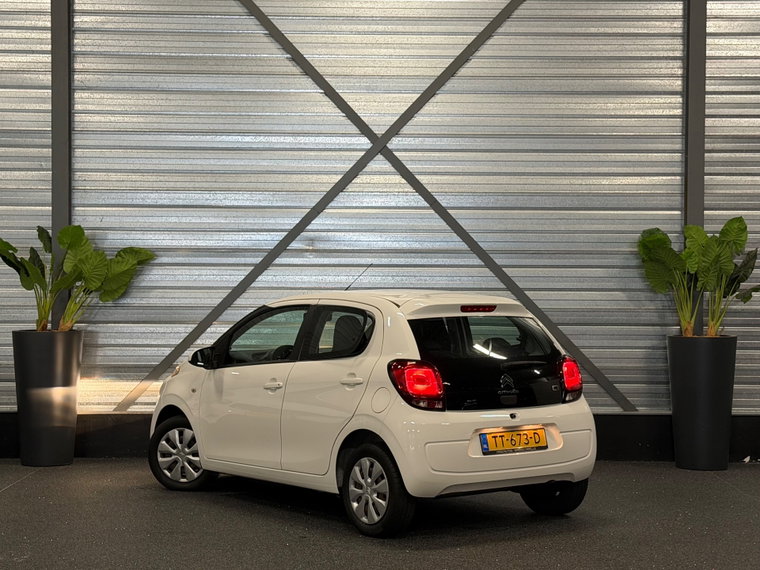 Vehicle Image 19