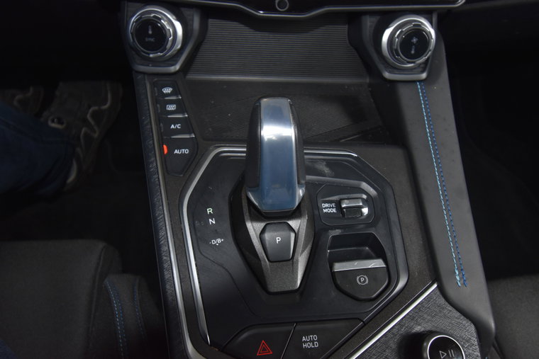 Vehicle Image 27