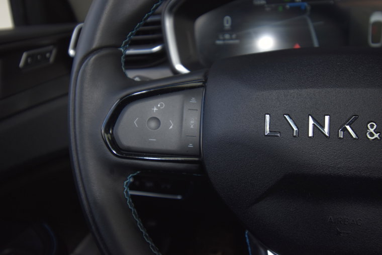 Vehicle Image 38
