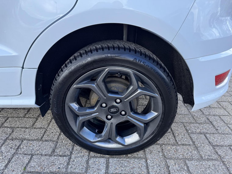 Vehicle Image 27