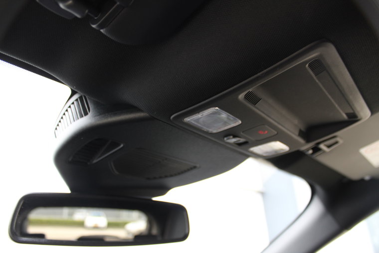 Vehicle Image 19