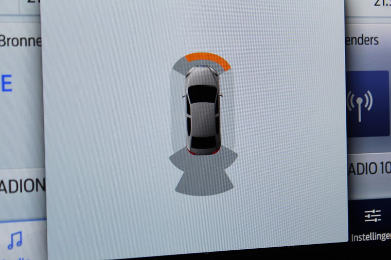 Vehicle Image 21