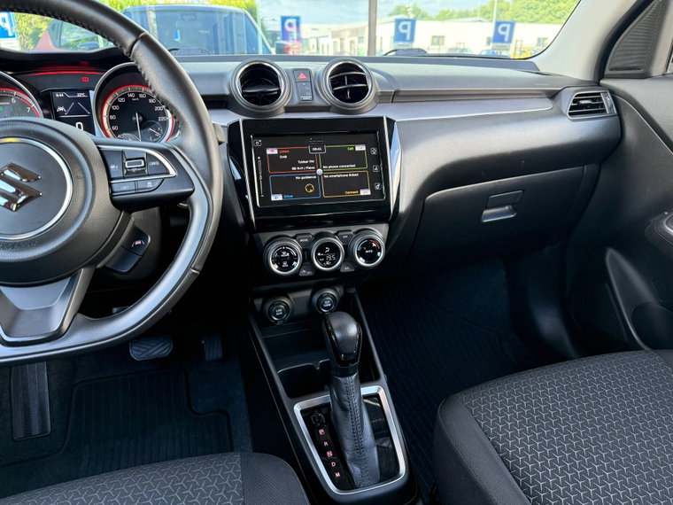 Vehicle Image 8