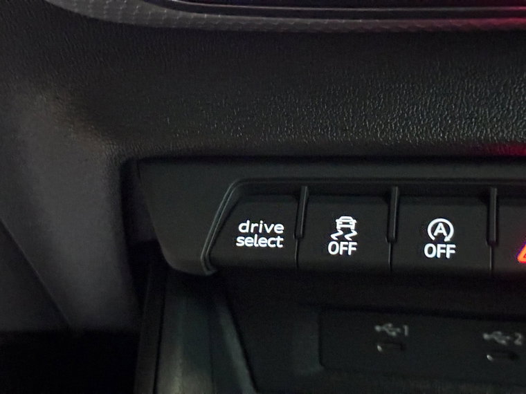 Vehicle Image 41