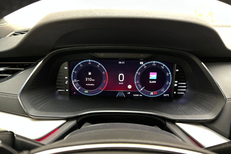 Vehicle Image 21