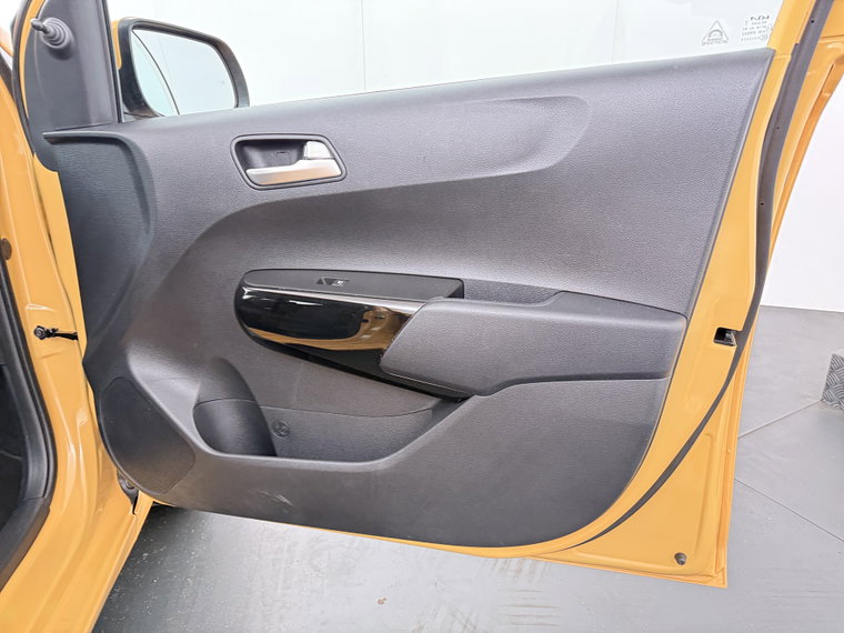 Vehicle Image 42