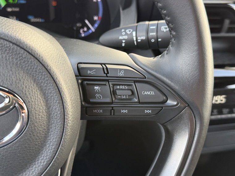 Vehicle Image 19