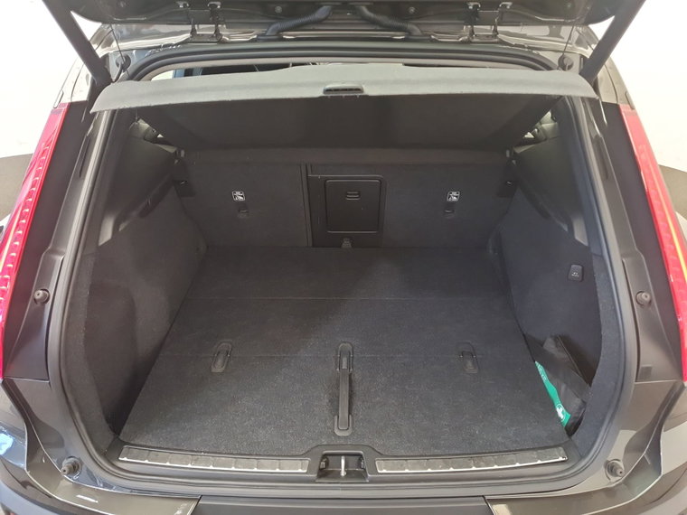 Vehicle Image 27
