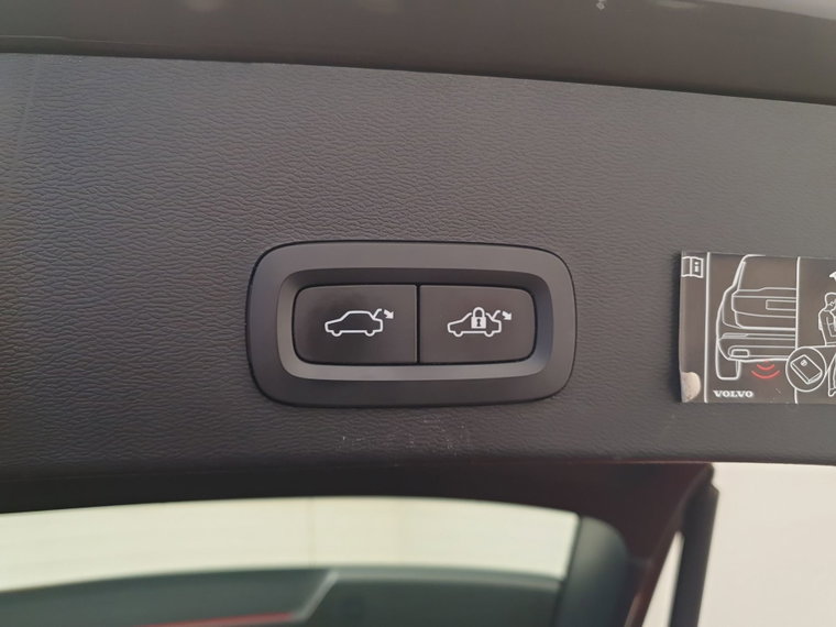 Vehicle Image 28