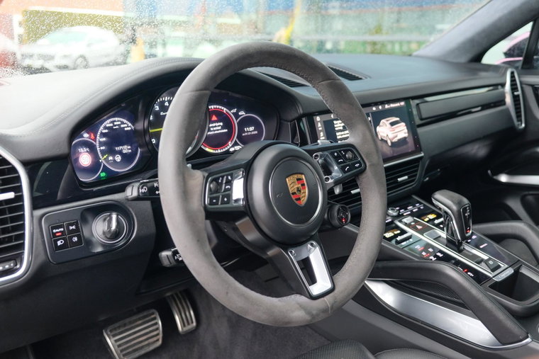 Vehicle Image 29