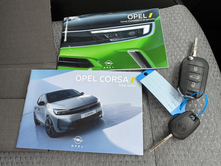 Vehicle Image 21