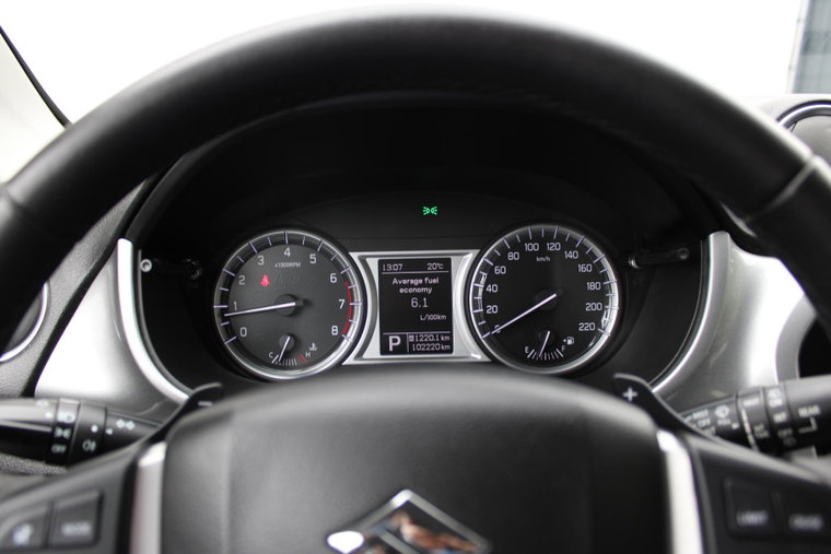 Vehicle Image 16