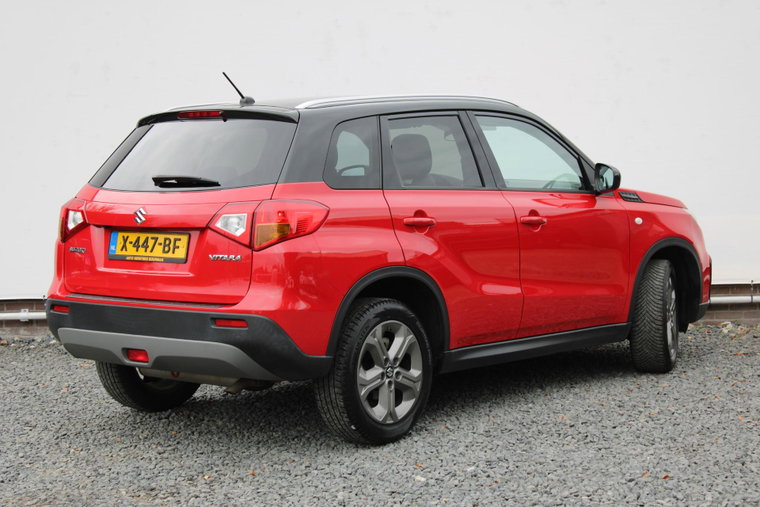 Vehicle Image 4