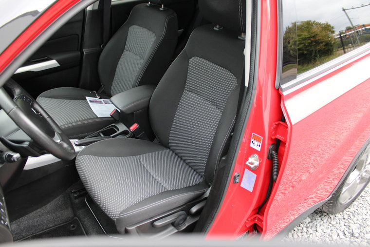 Vehicle Image 11