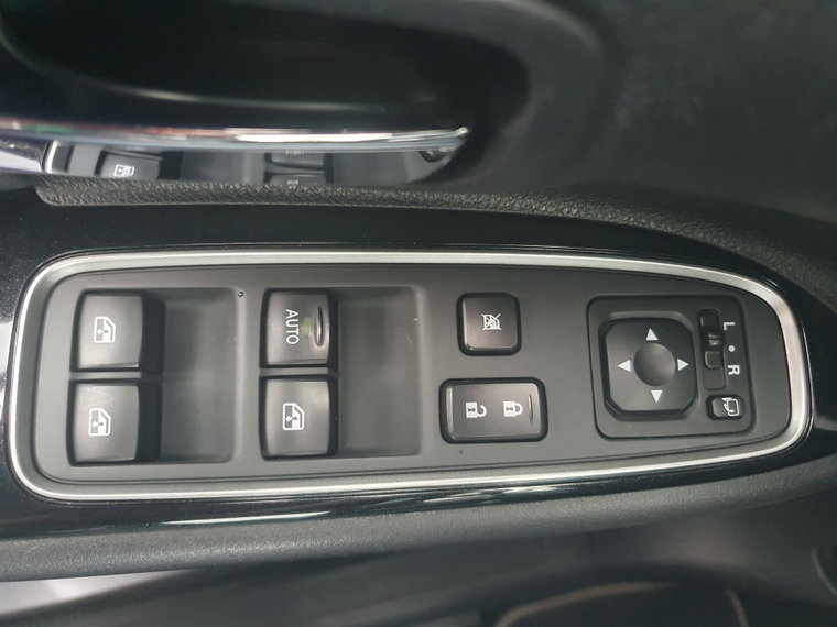 Vehicle Image 39