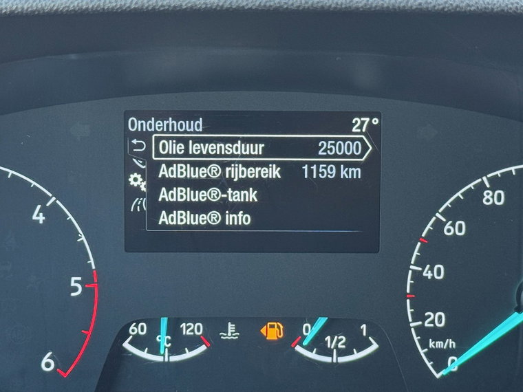 Vehicle Image 26