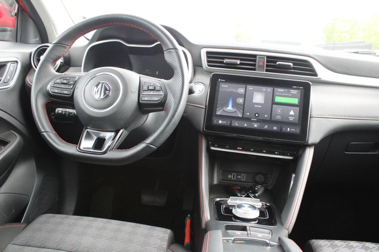 Vehicle Image 17